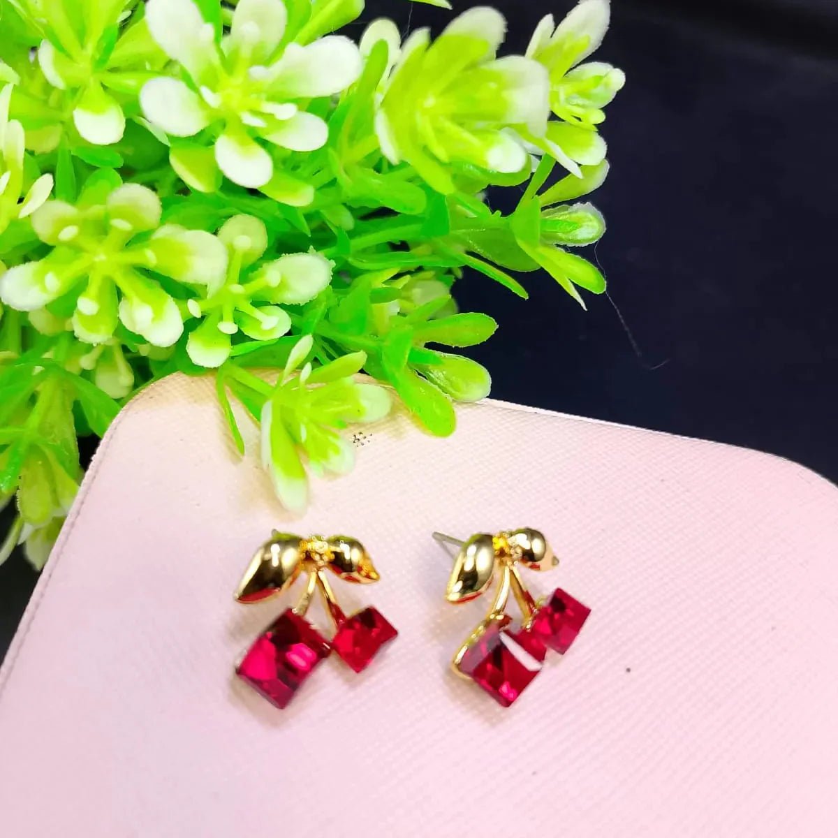 Crystal Stone Design Earrings - Rumaisas