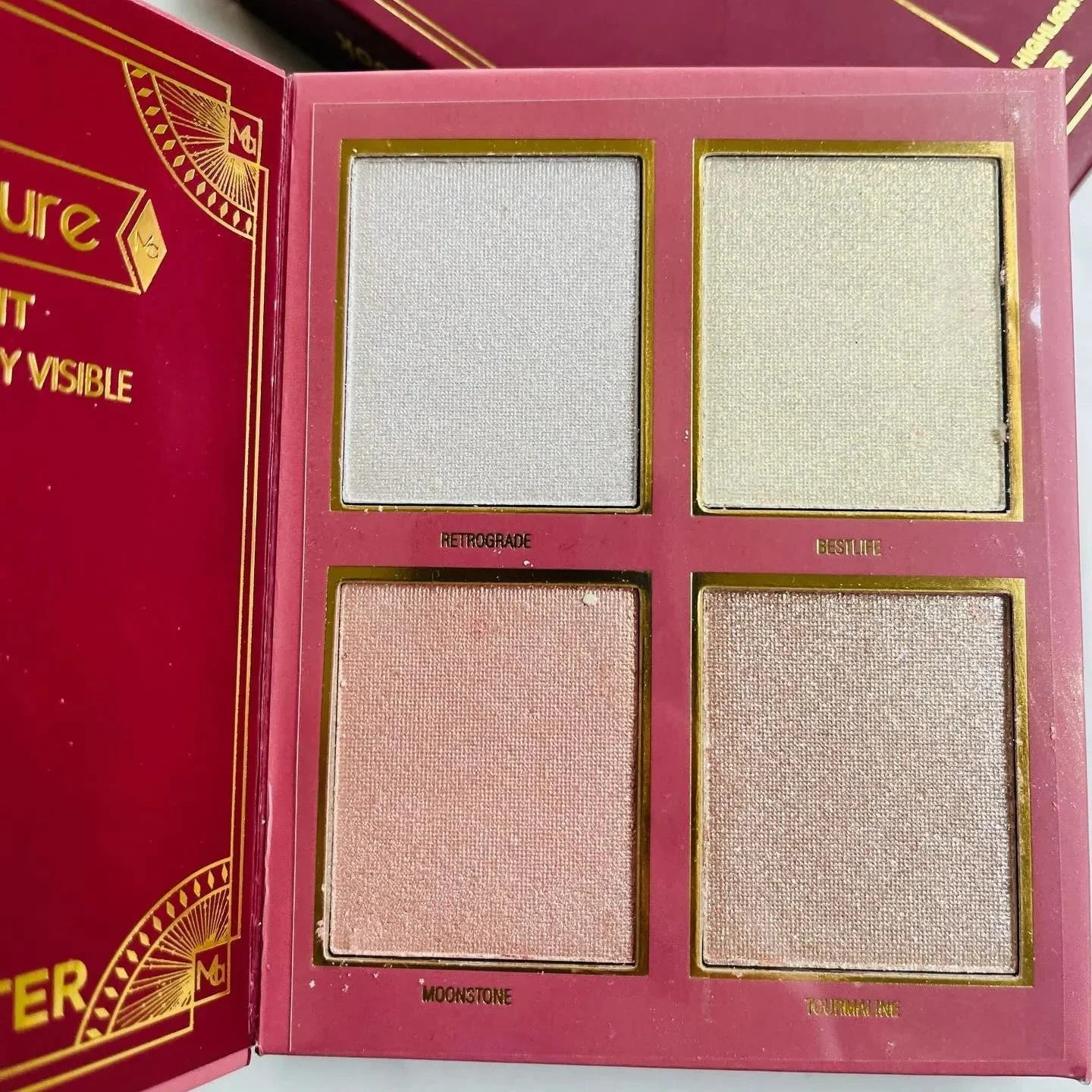 Mocallure 3 in 1 Makeup Kit Mini Palette Notebook Eyeshadow, Highlighter & Blusher - Rumaisas