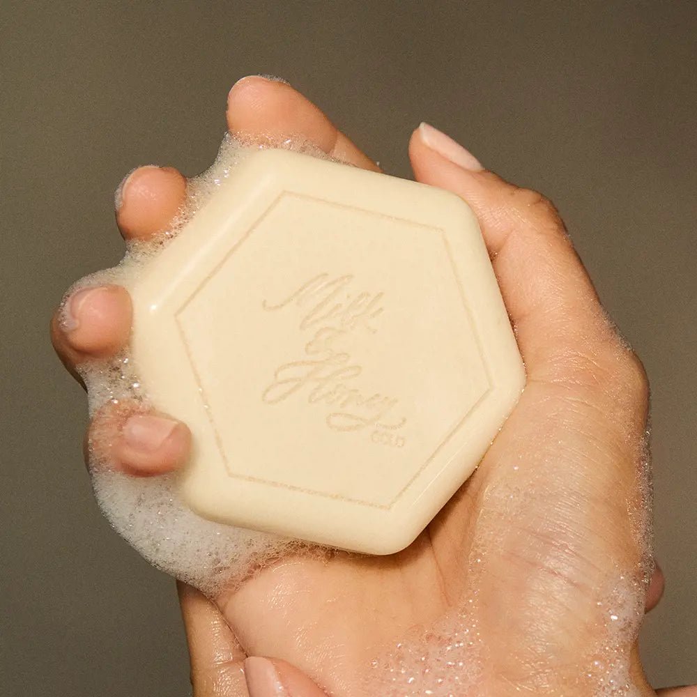 Oriflame Milk And Honey Gold Creamy Soap Bar - 90g - Rumaisas
