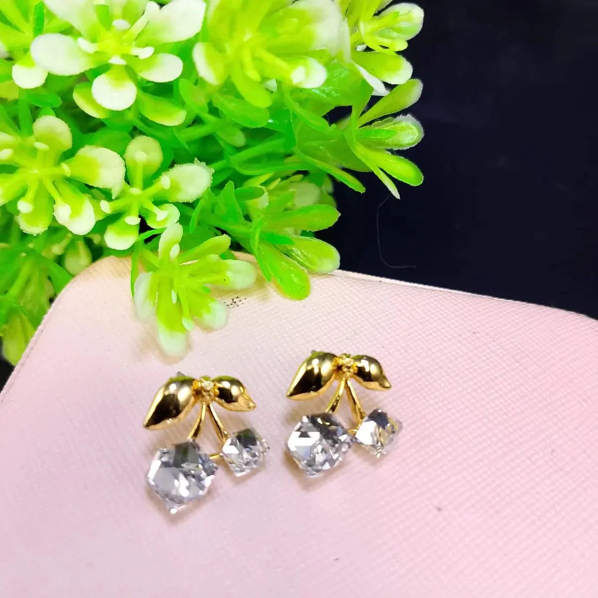Crystal Stone Design Earrings - Rumaisas