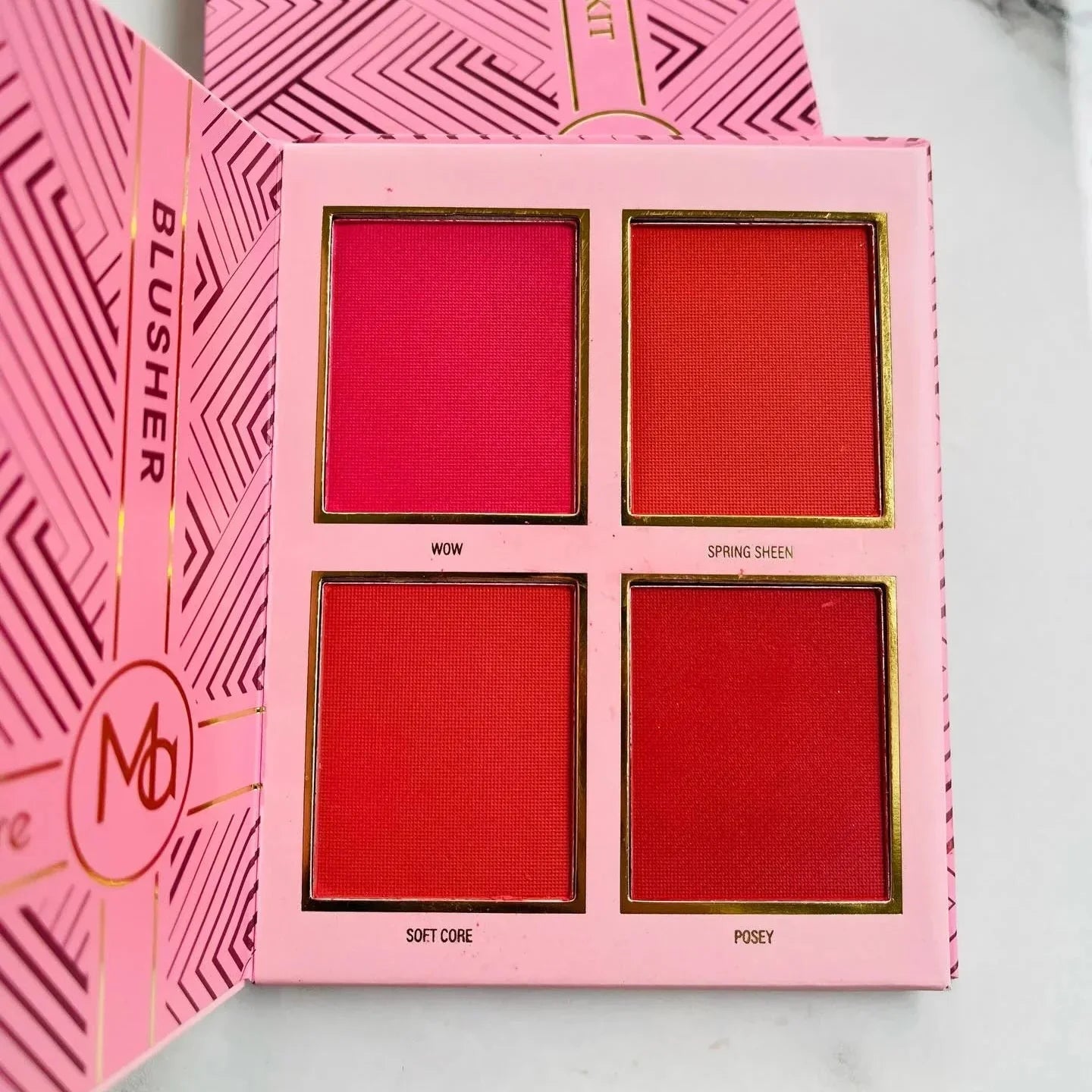 Mocallure 3 in 1 Mini Palette Notebook Eyeshadow, Highlighter & Blusher - Rumaisas