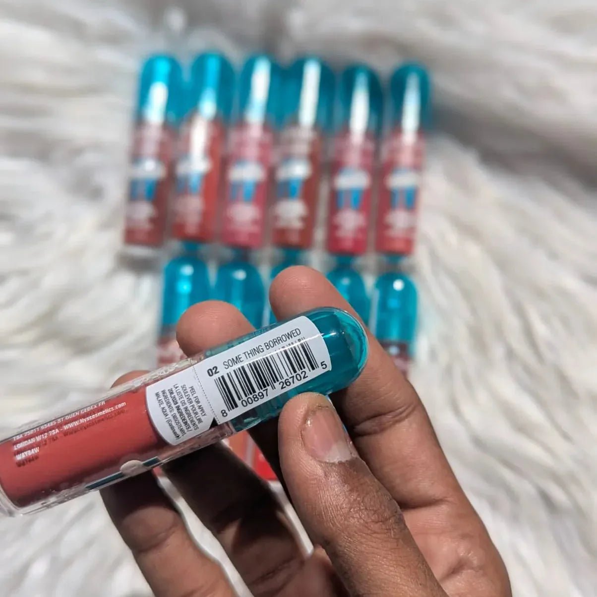 NYX PROFESSIONAL MAKEUP Lip IV Hydrating Glossy Lip - Rumaisas