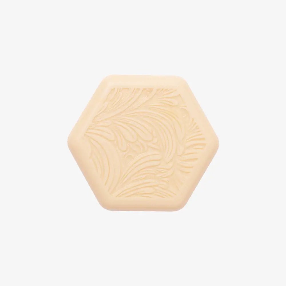 Oriflame Milk And Honey Gold Creamy Soap Bar - 90g - Rumaisas